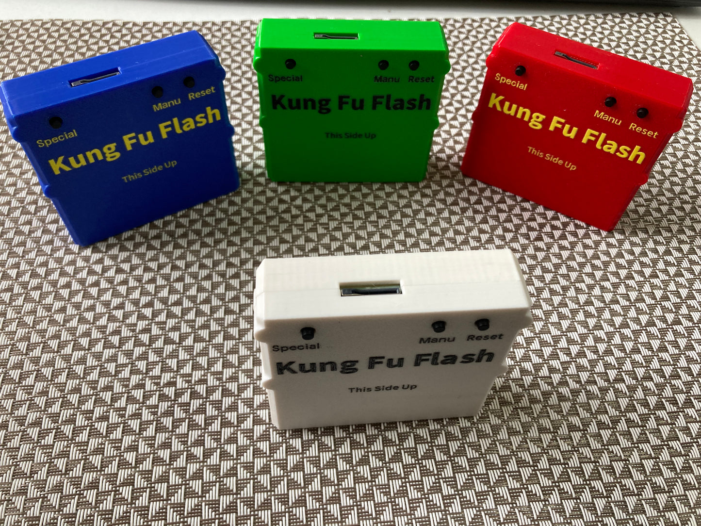Kung Fu Flash Cartridge for Commodore 64/128 KungFuFlash
