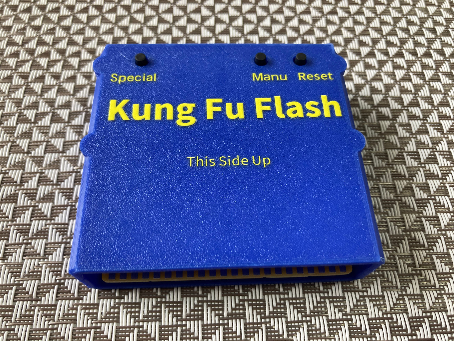 Kung Fu Flash Cartridge for Commodore 64/128 KungFuFlash