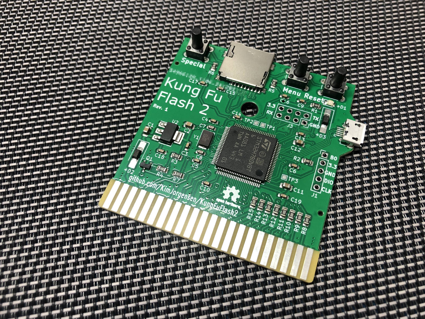 Kung Fu Flash 2 KFF V2.01 Cartridge for Commodore 64/128